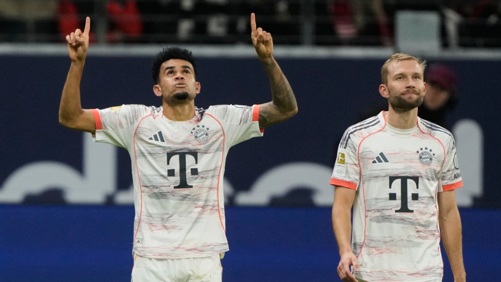 Old rivals Bayern and Dortmund in top form for 'Klassiker' clash
